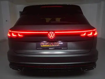 Volkswagen Touareg R-LINE 3.0 I V6 TDI