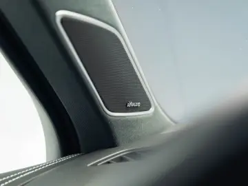 Volkswagen Touareg R-LINE 3.0 I V6 TDI