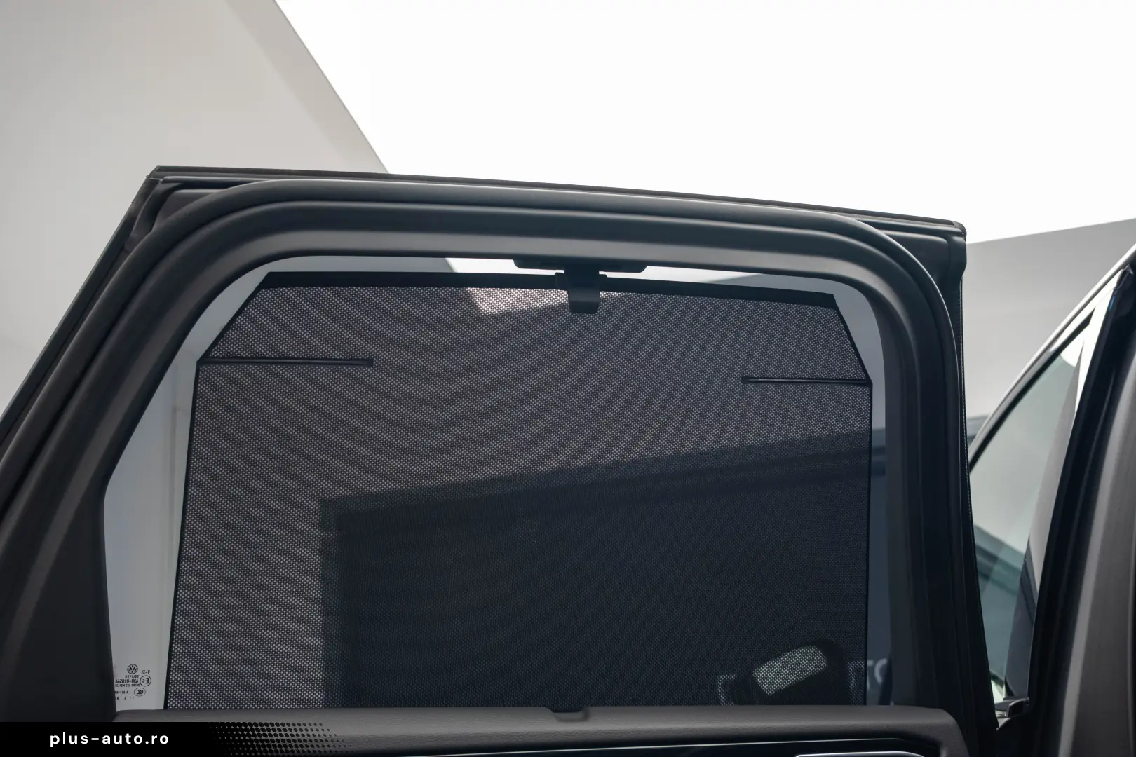 Volkswagen Touareg R-LINE 3.0 I V6 TDI