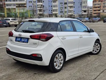 Hyundai i20 2020 1.2 84 CP euro 6