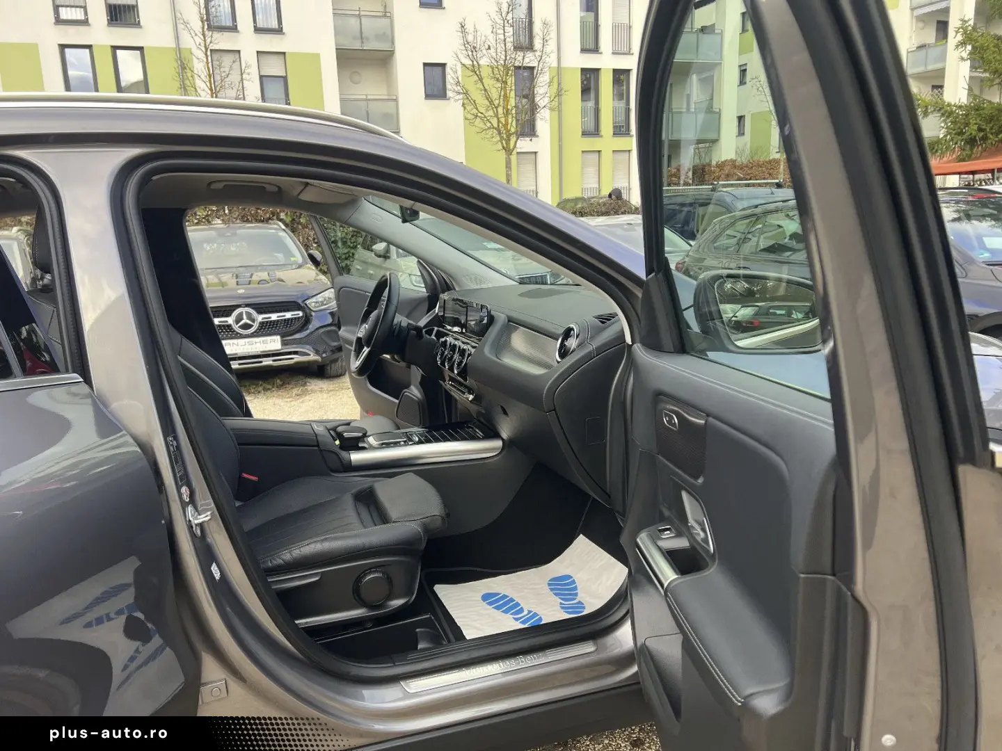 MERCEDES-BENZ GLA 220 d Progressive Exklusiv-paket L&hellip;