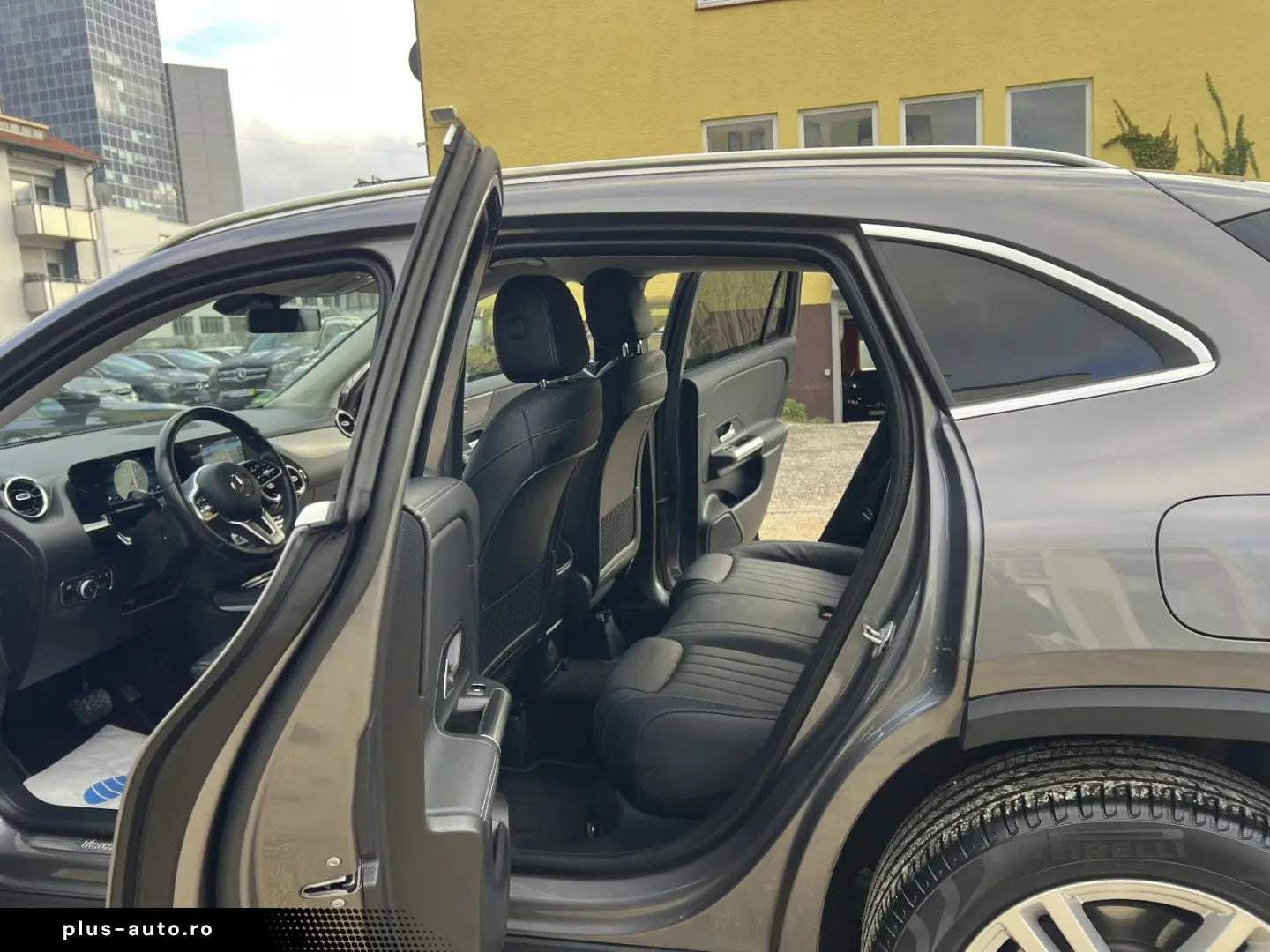 MERCEDES-BENZ GLA 220 d Progressive Exklusiv-paket L&hellip;