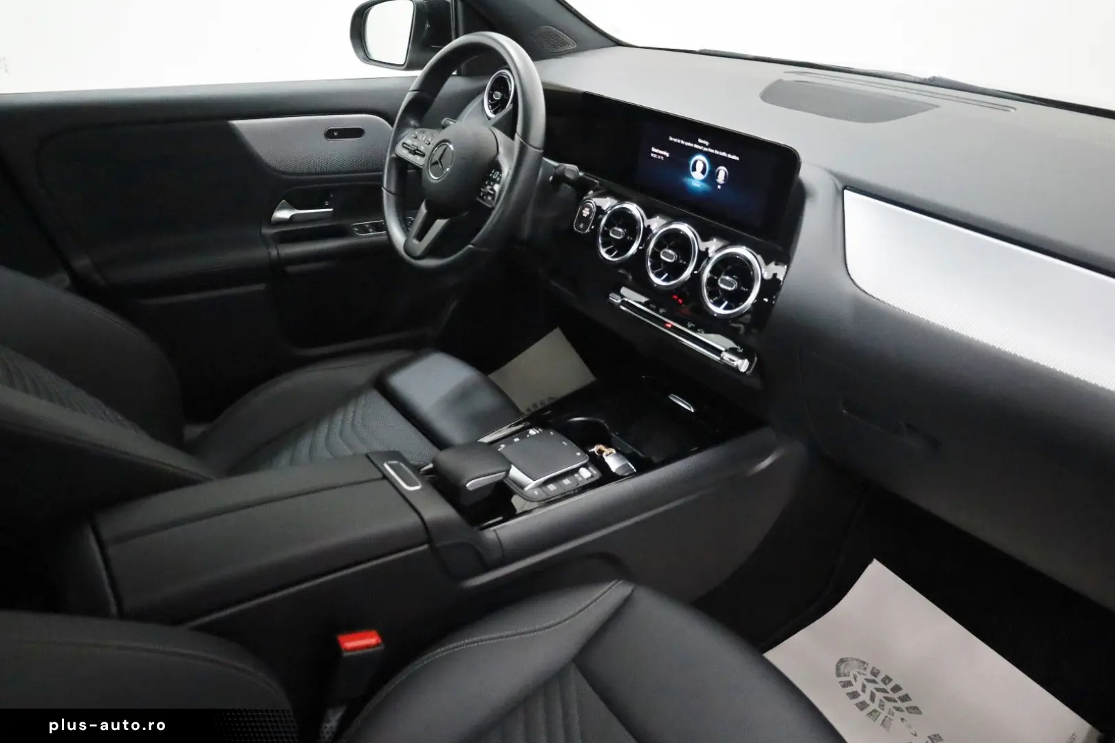 MERCEDES-BENZ GLA 200 d  Style T.Leder Navi LED SH K&hellip;