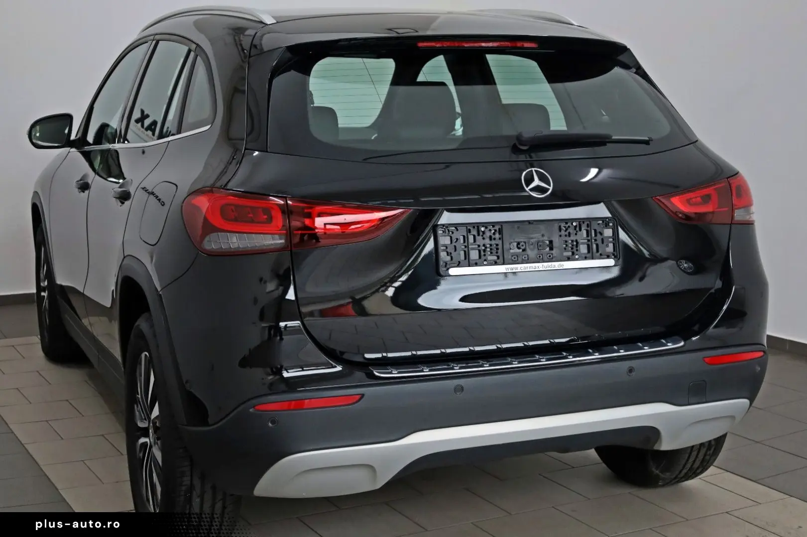 MERCEDES-BENZ GLA 200 d  Style T.Leder Navi LED SH K&hellip;