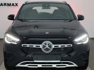 MERCEDES-BENZ GLA 200 d  Style T.Leder Navi LED SH K&hellip;