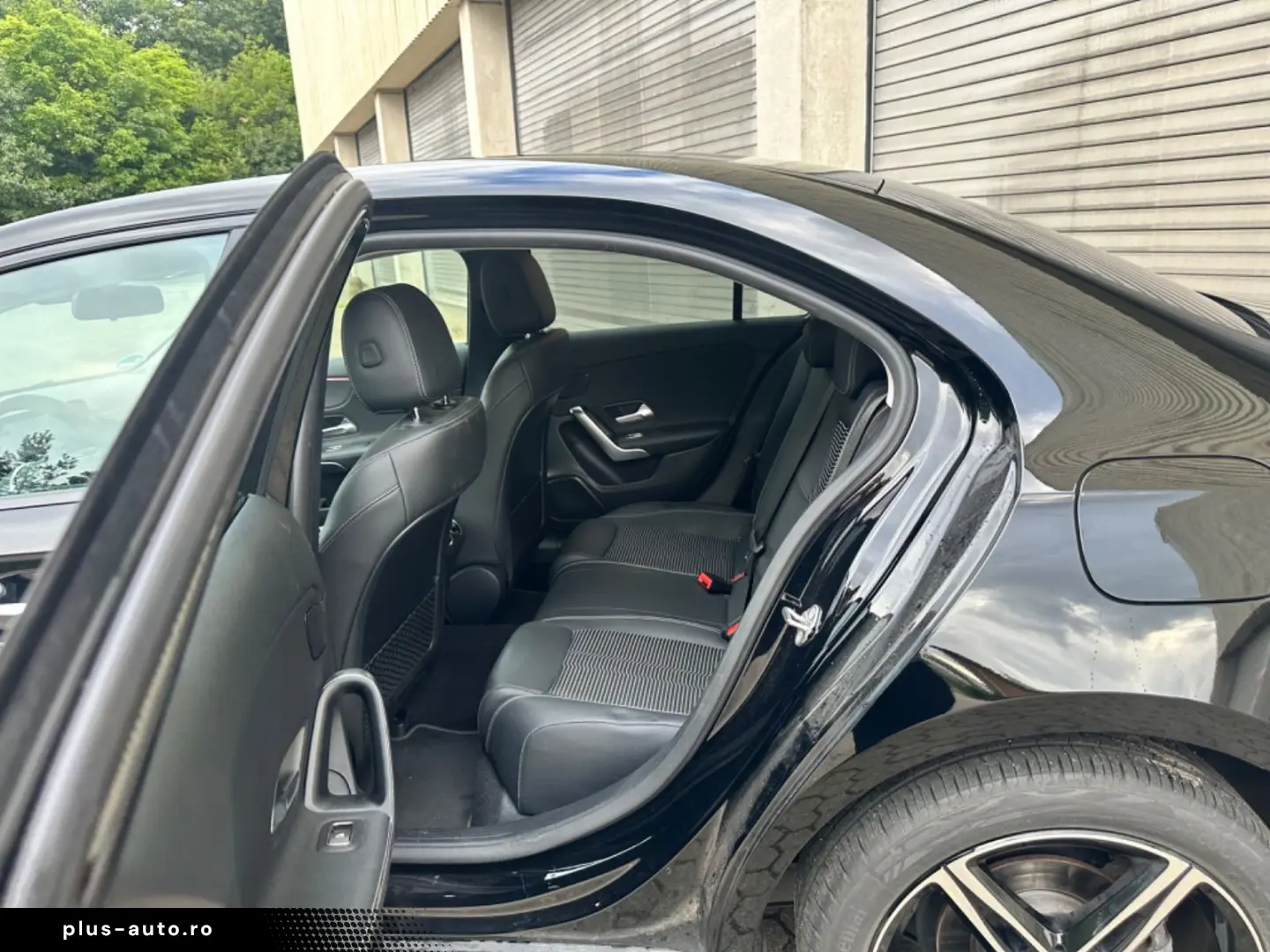 MERCEDES-BENZ A200 d Lim 8G-DCT Progressive Widescreen