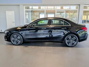 MERCEDES-BENZ A220d Limousine Progressive Aut. LED KAM