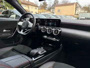 MERCEDES-BENZ A 200 d  Lim. AMG-Line Ambiente-Plus