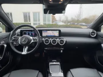 MERCEDES-BENZ A 200 d Limo Progressive Advanced Plus Memory