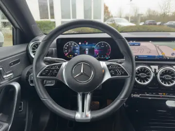 MERCEDES-BENZ A 200 d Limo Progressive Advanced Plus Memory