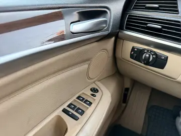 6500e avans 5500e în rate direct la parc