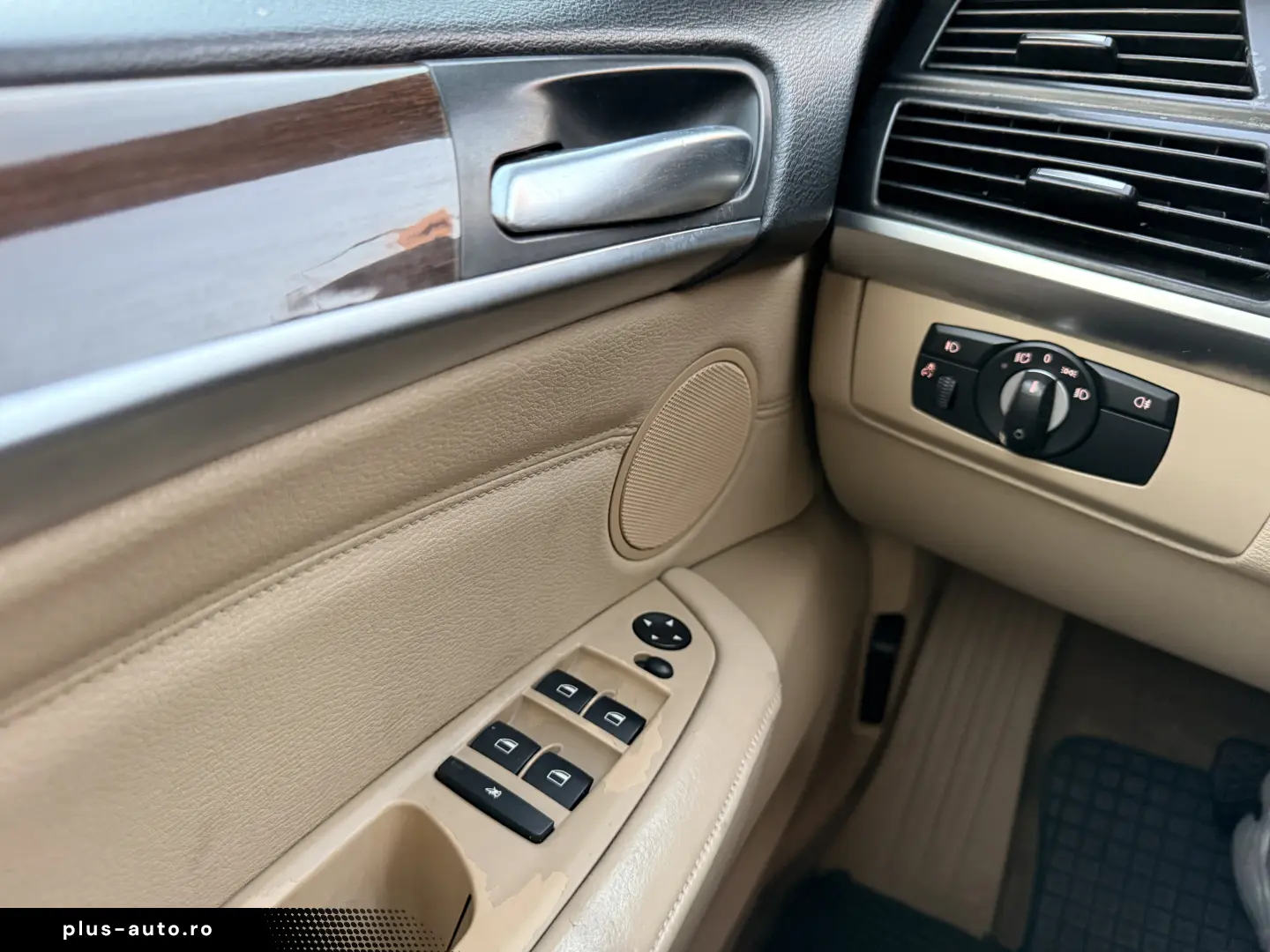 6500e avans 5500e în rate direct la parc