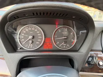 6500e avans 5500e în rate direct la parc