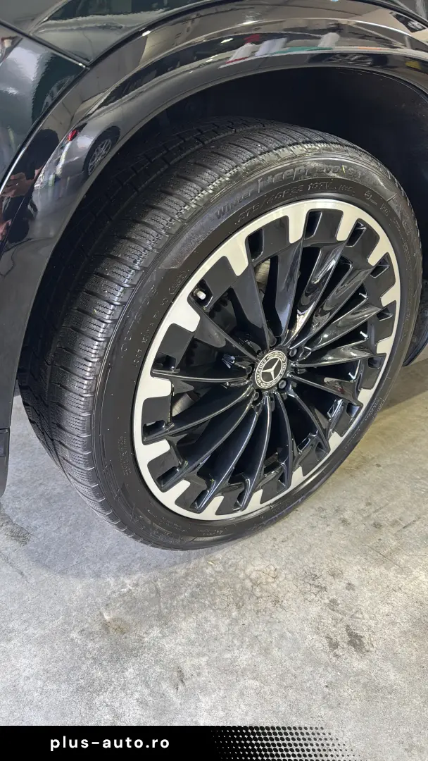 Mercedes-Benz EQS SUV