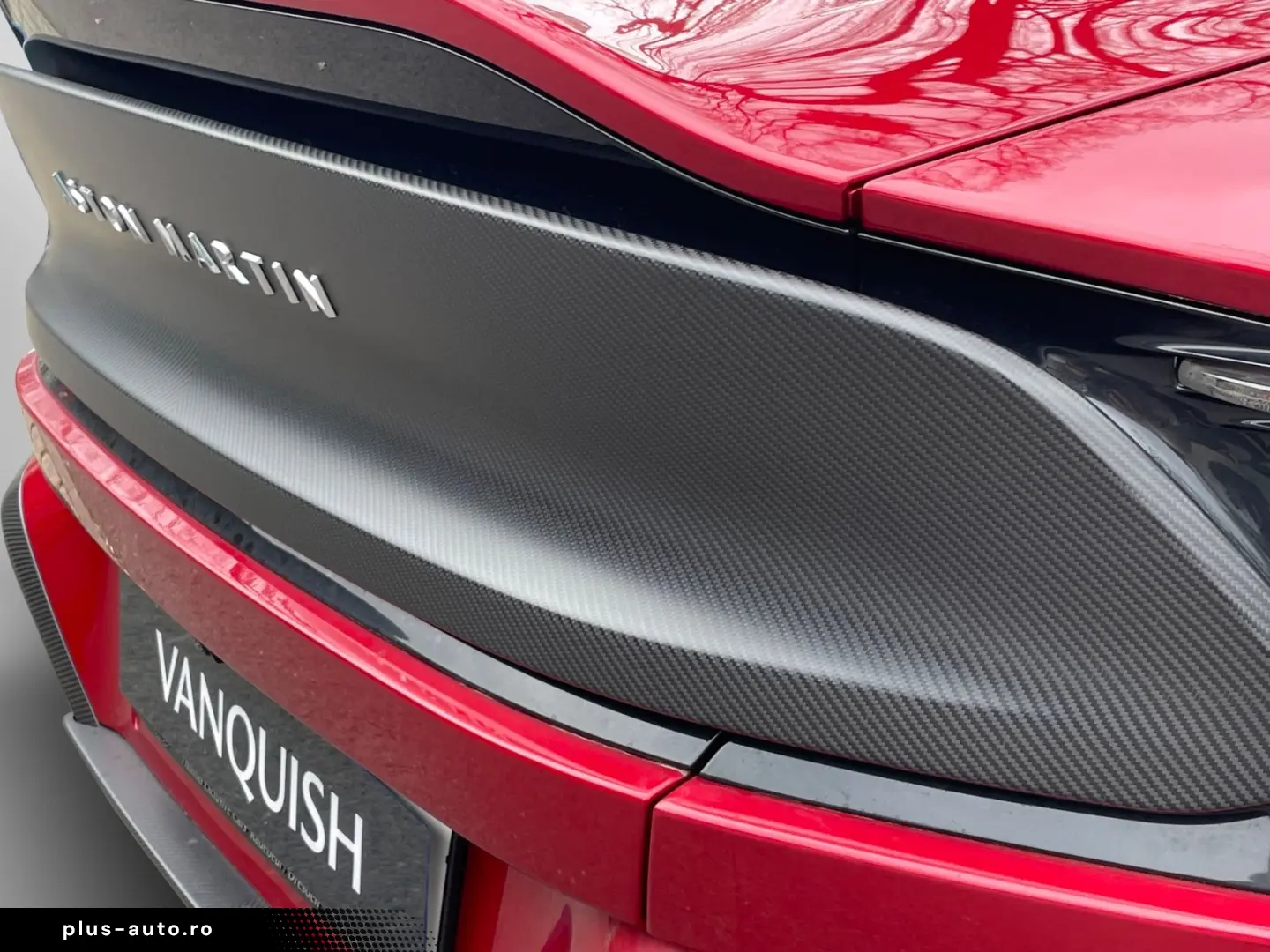 ASTON MARTIN Vanquish MY25