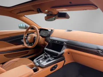 ASTON MARTIN Vanquish MY25