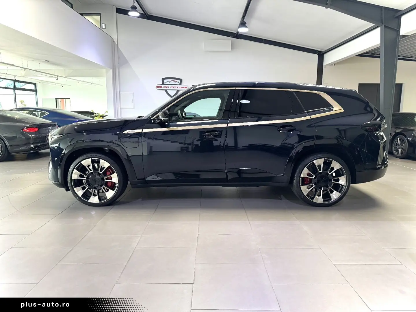 BMW XM 4.4 EXKLUSIV NIGHTGOLD BOWERS&WILKINS 23