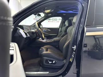 BMW XM 4.4 EXKLUSIV NIGHTGOLD BOWERS&WILKINS 23