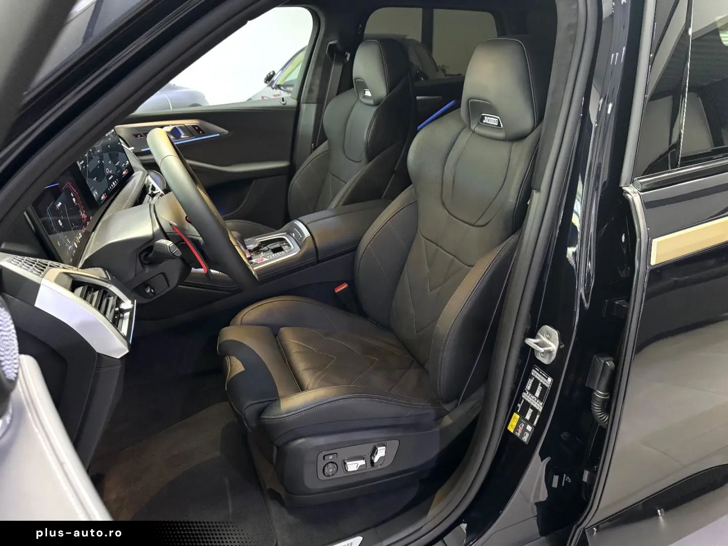 BMW XM 4.4 EXKLUSIV NIGHTGOLD BOWERS&WILKINS 23