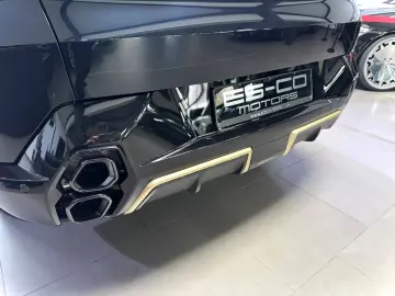 BMW XM 4.4 EXKLUSIV NIGHTGOLD BOWERS&WILKINS 23