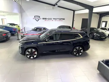 BMW XM 4.4 EXKLUSIV NIGHTGOLD BOWERS&WILKINS 23