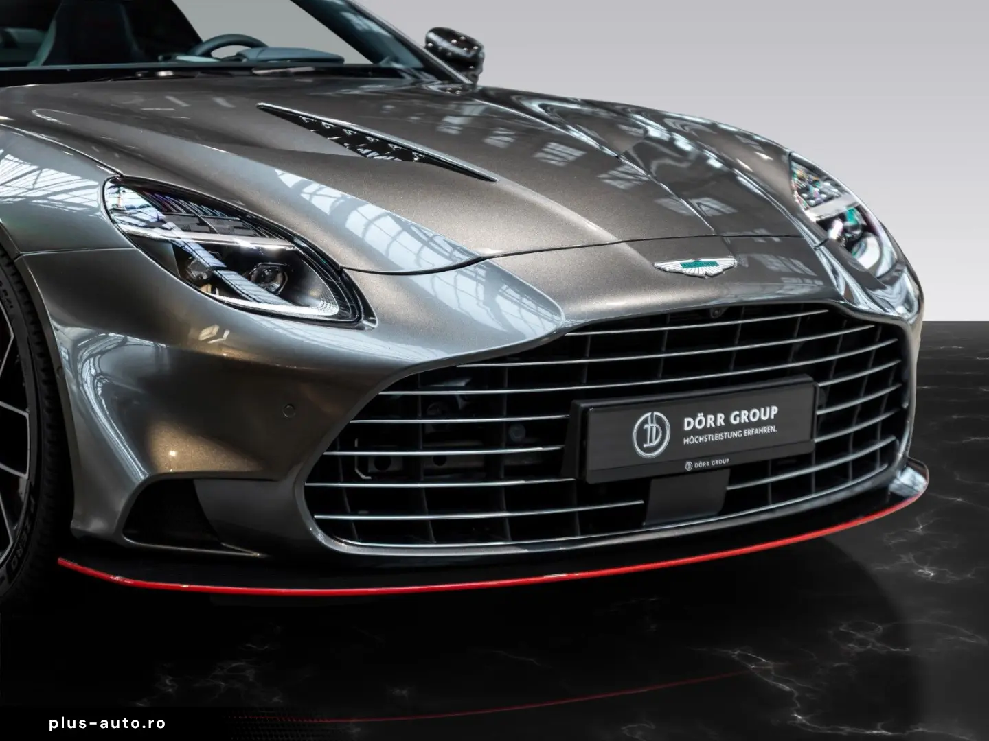 ASTON MARTIN Vanquish   Full Spec   Full Carbon Exterior