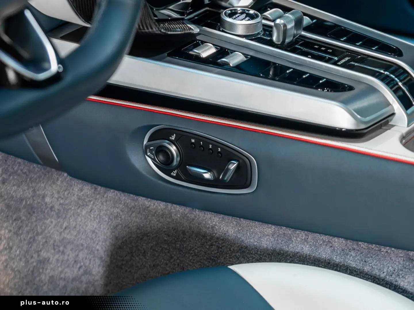 ASTON MARTIN Vanquish   Full Spec   Full Carbon Exterior