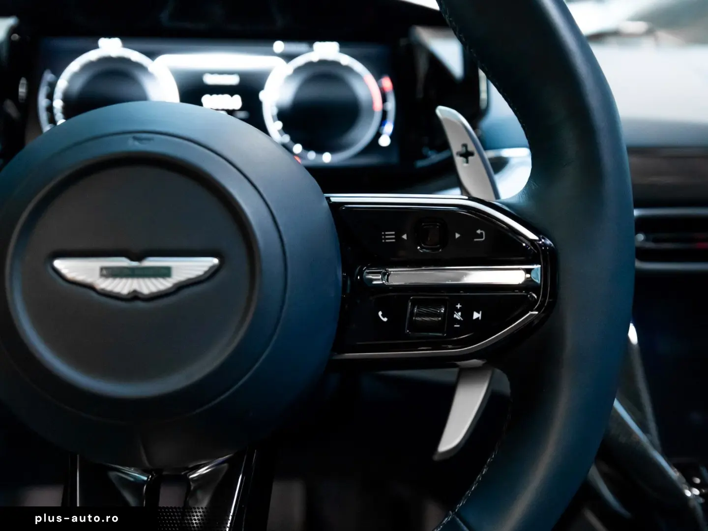 ASTON MARTIN Vanquish   Full Spec   Full Carbon Exterior