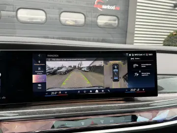 BMW 740 7-serie 740d xDrive M-Sport   360  kamera