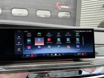 BMW 740 7-serie 740d xDrive M-Sport   360  kamera