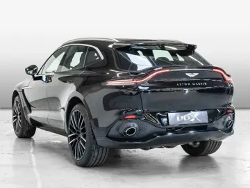 ASTON MARTIN DBX Jet Black