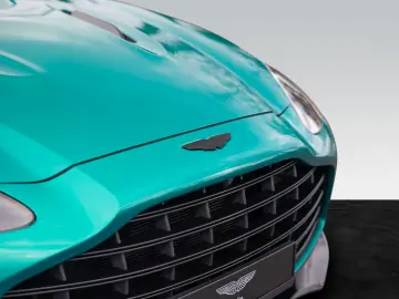 ASTON MARTIN DBX707   AMR23 Pack