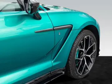 ASTON MARTIN DBX707   AMR23 Pack