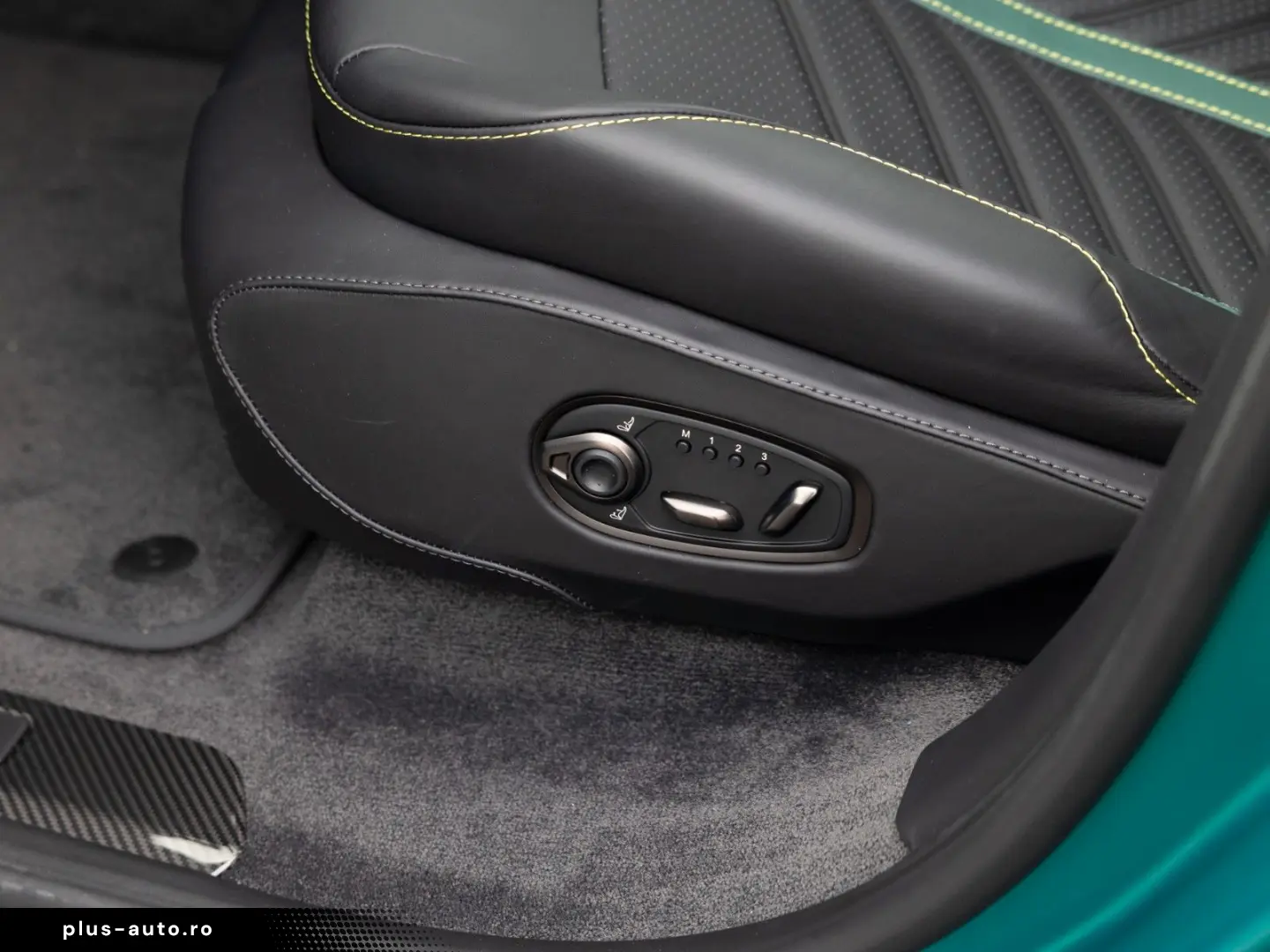 ASTON MARTIN DBX707   AMR23 Pack