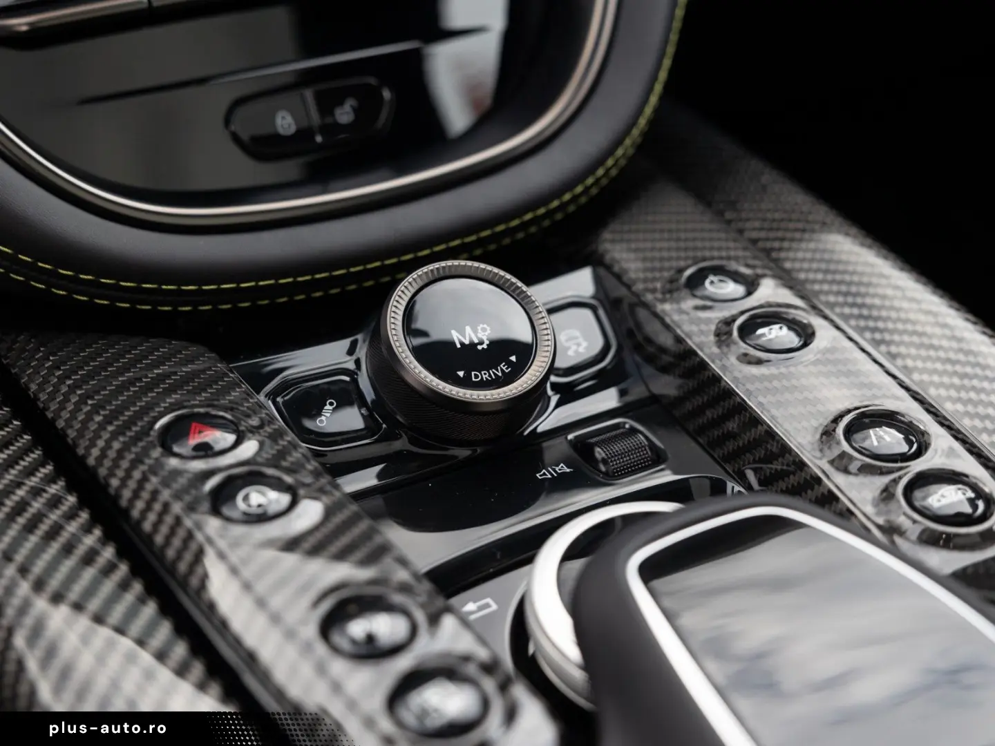 ASTON MARTIN DBX707   AMR23 Pack