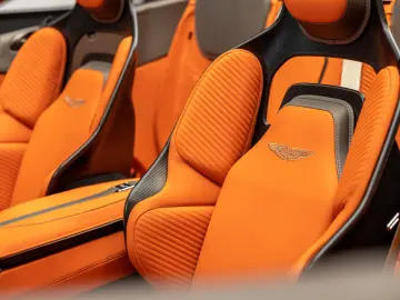 ASTON MARTIN DBS 770 Ultimate Volante 1 of 199 Hermes