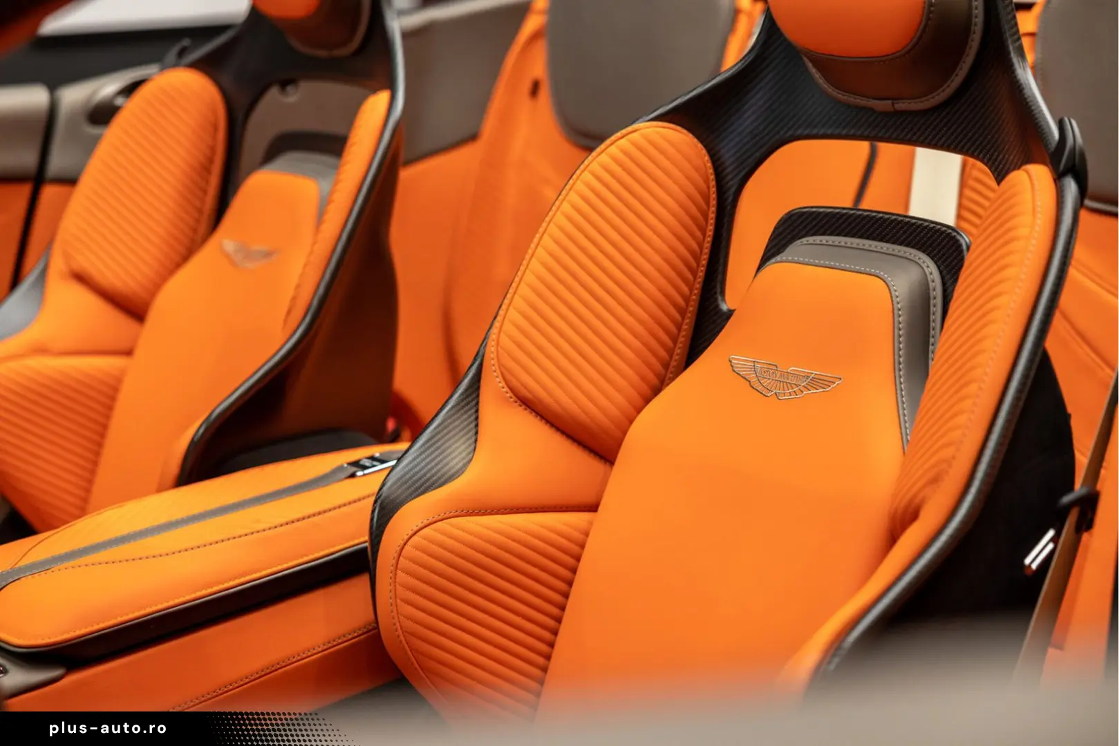 ASTON MARTIN DBS 770 Ultimate Volante 1 of 199 Hermes