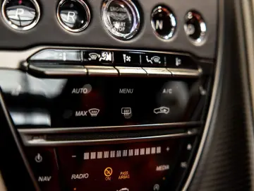 ASTON MARTIN DBS 770 Ultimate Volante 1 of 199 Hermes