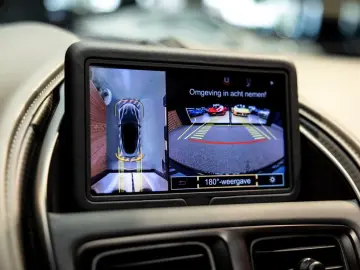 ASTON MARTIN DBS 770 Ultimate Volante 1 of 199 Hermes