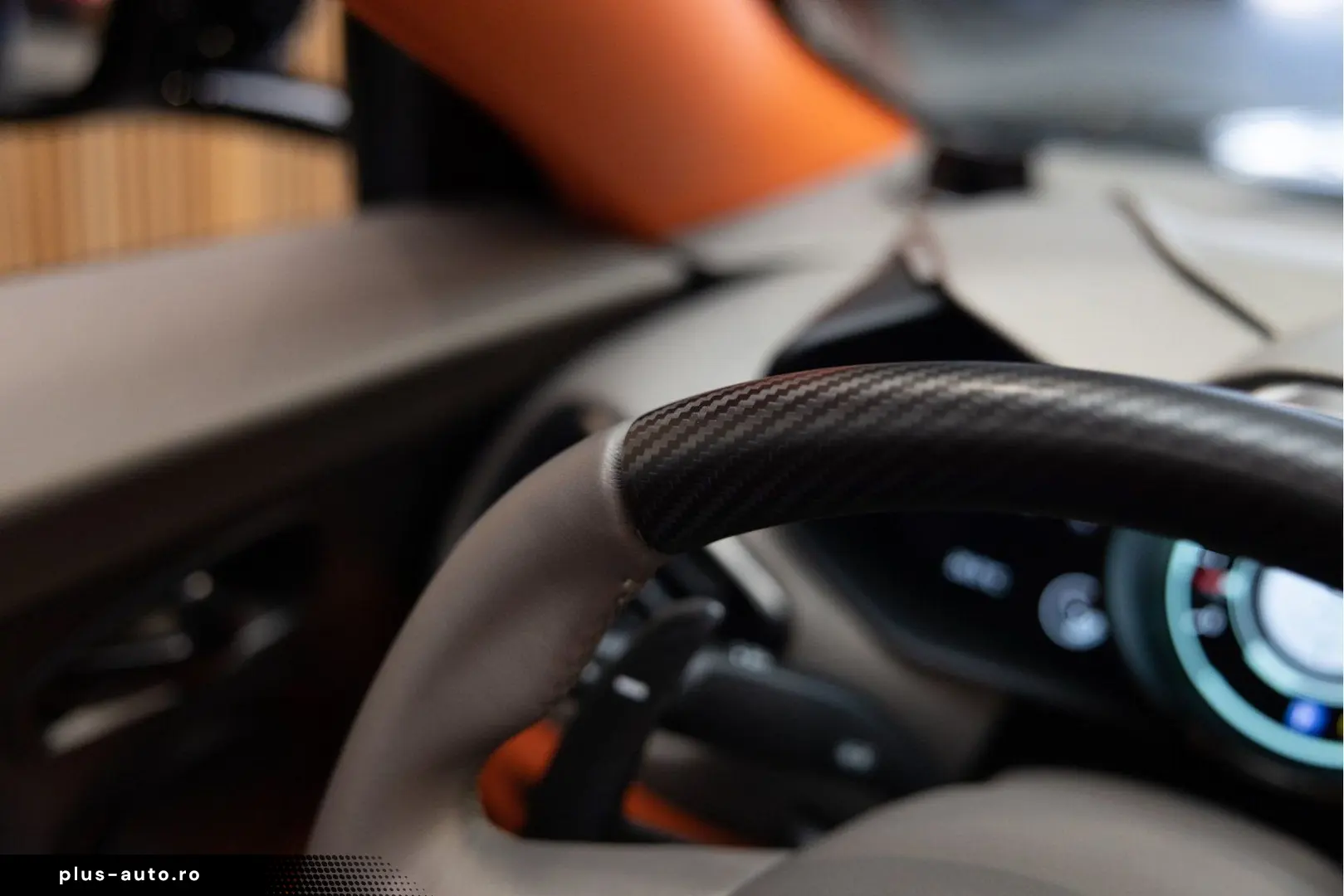 ASTON MARTIN DBS 770 Ultimate Volante 1 of 199 Hermes