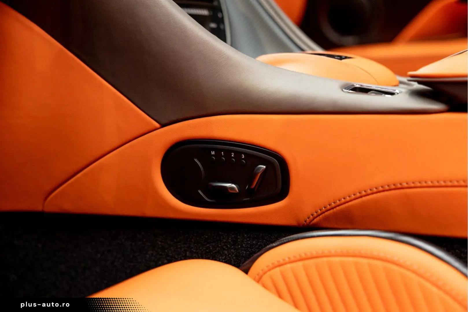 ASTON MARTIN DBS 770 Ultimate Volante 1 of 199 Hermes