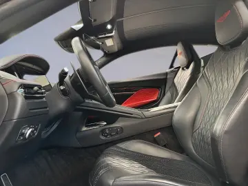 ASTON MARTIN DB12   Oberon Black   Inspire Sport