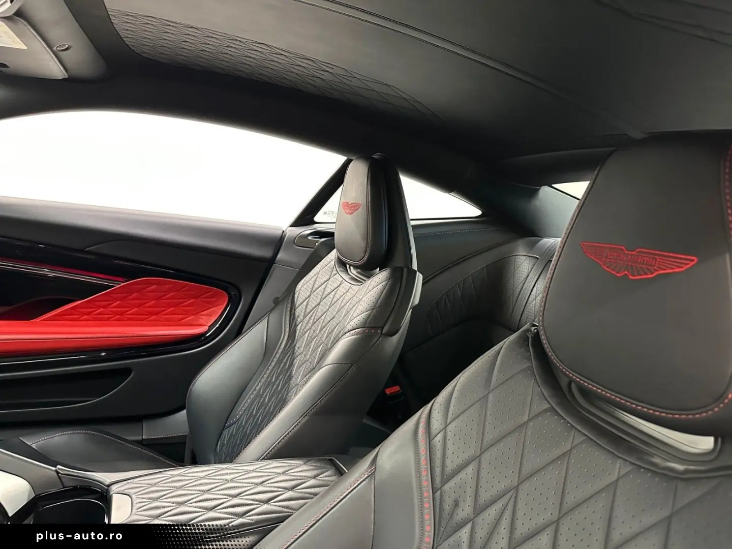 ASTON MARTIN DB12   Oberon Black   Inspire Sport