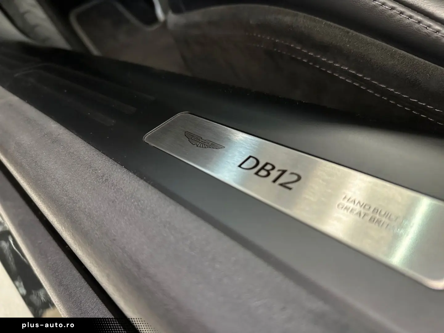 ASTON MARTIN DB12   Oberon Black   Inspire Sport