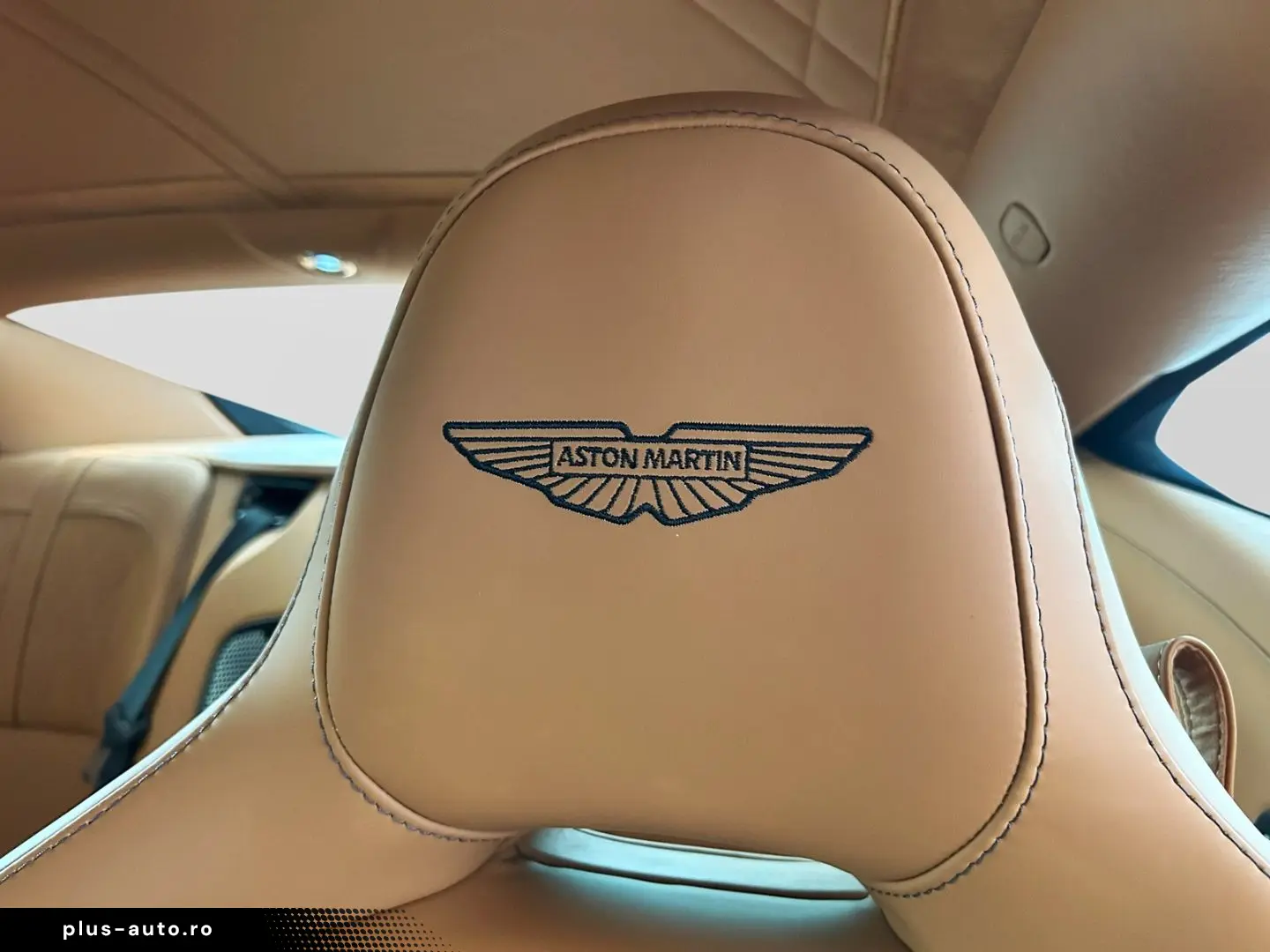 ASTON MARTIN DB12 Minotaur Green Oxford Tan Bowers & Wilkins