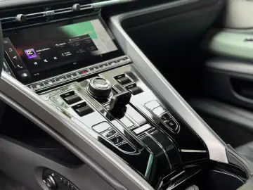 ASTON MARTIN DB12 4.0 V8 - Bowers & Wilkins Ceramic Br.