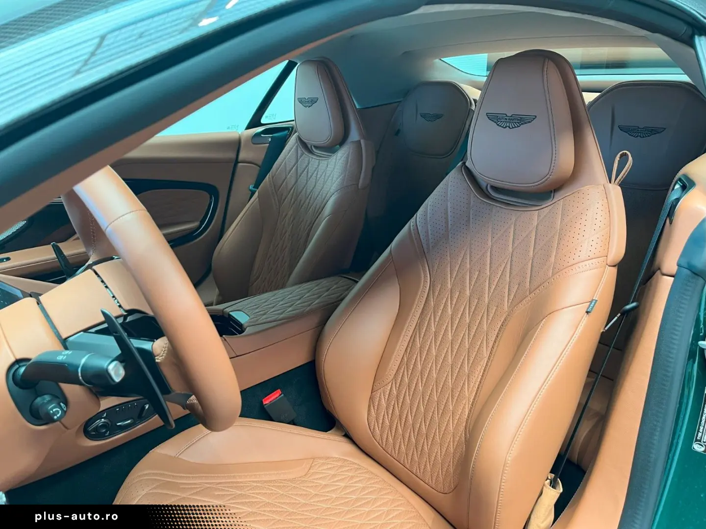 ASTON MARTIN DB12 Volante - Carbon - B&W