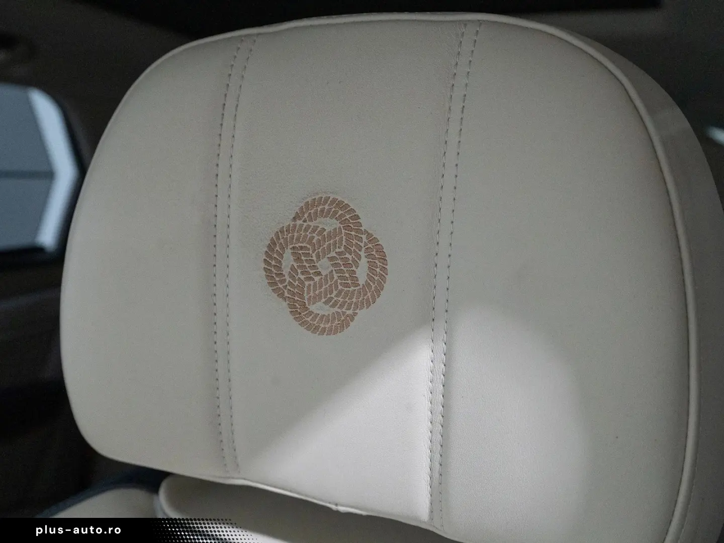 BENTLEY Bentayga EWB Azure Riviera Edition