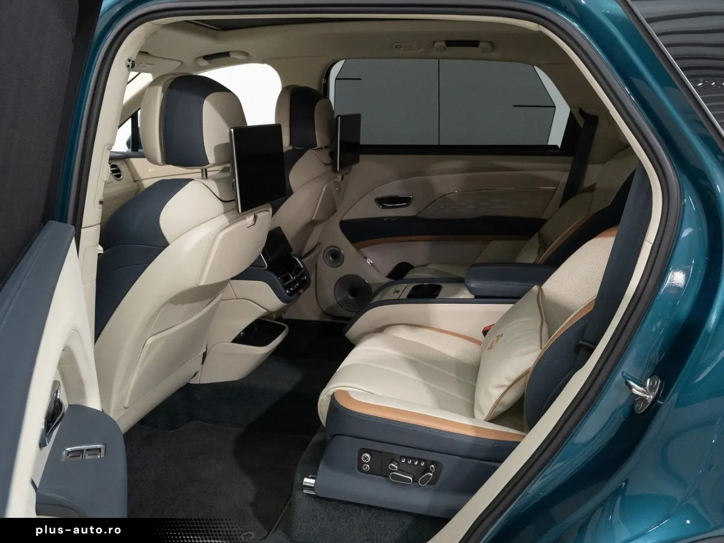 BENTLEY Bentayga EWB Azure Riviera Edition