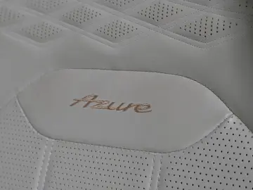 BENTLEY Bentayga EWB Azure Riviera Edition